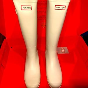 Tall Hunter Boot 🌧